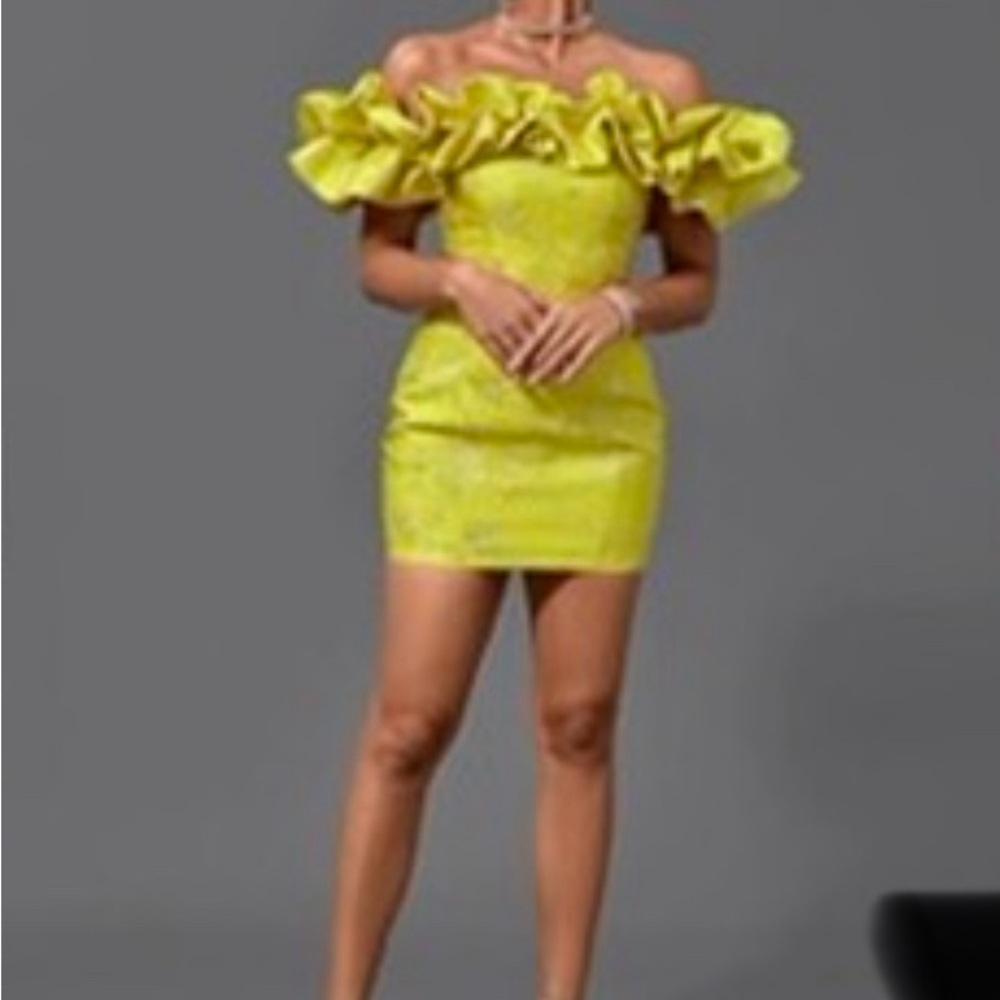 Yellow Jaquard Bodycon dress